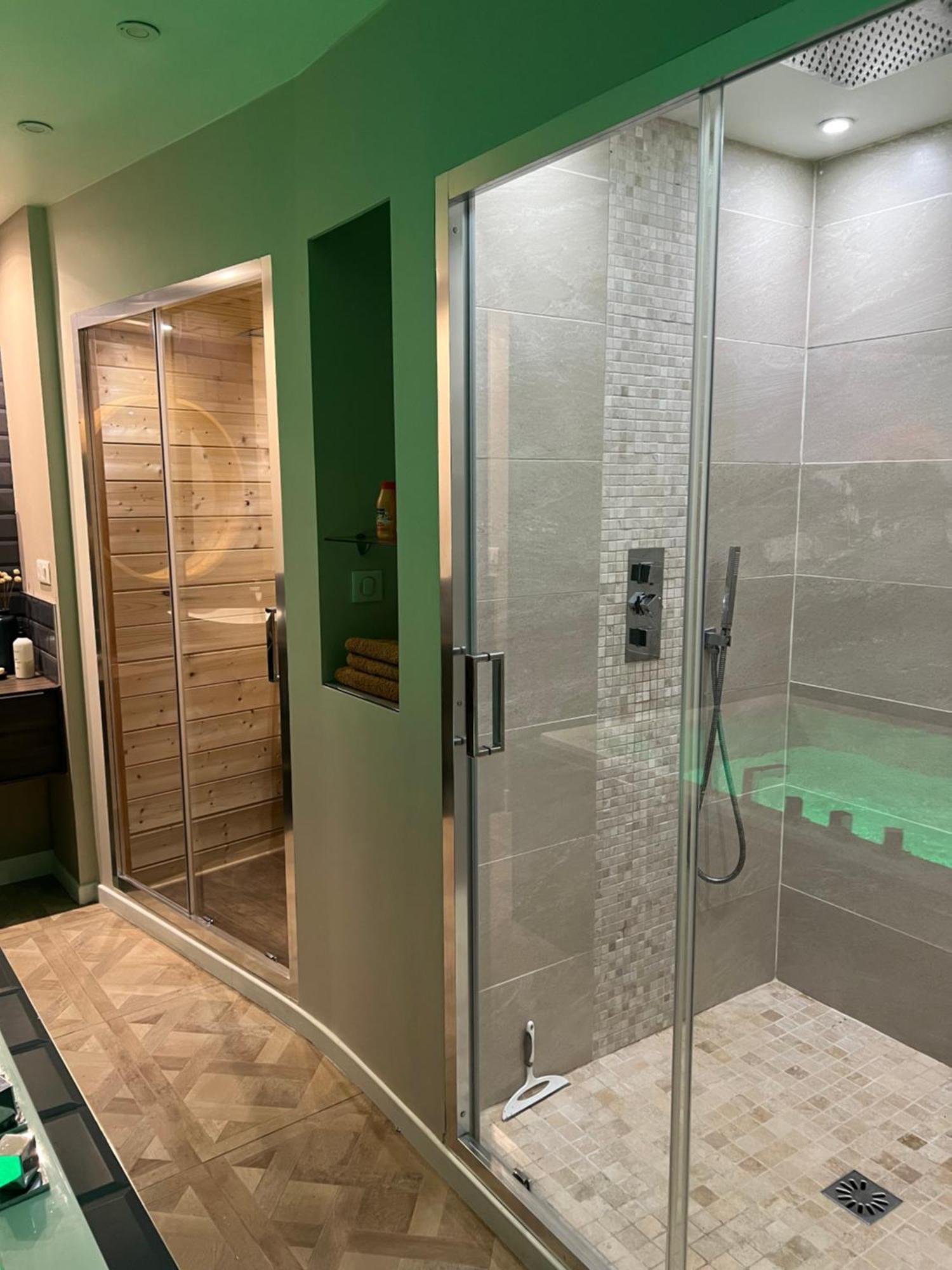Appartement Avec Jacuzzi Sauna & Home Cinema - Nid D'Angers Esterno foto